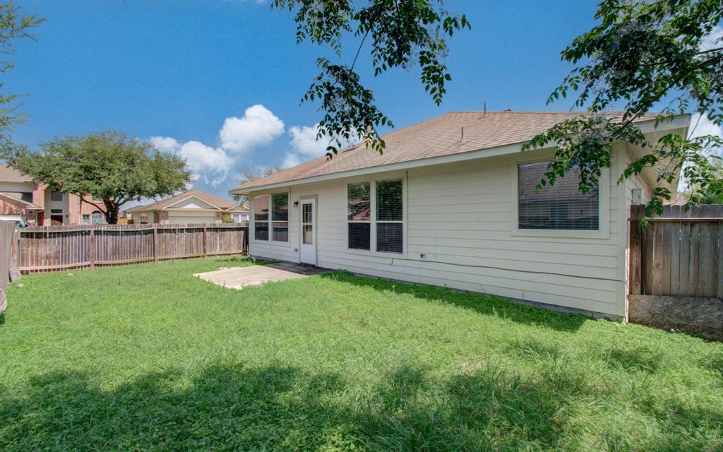 7547 Oakwood Canyon Drive, Cypress, Texas image 40