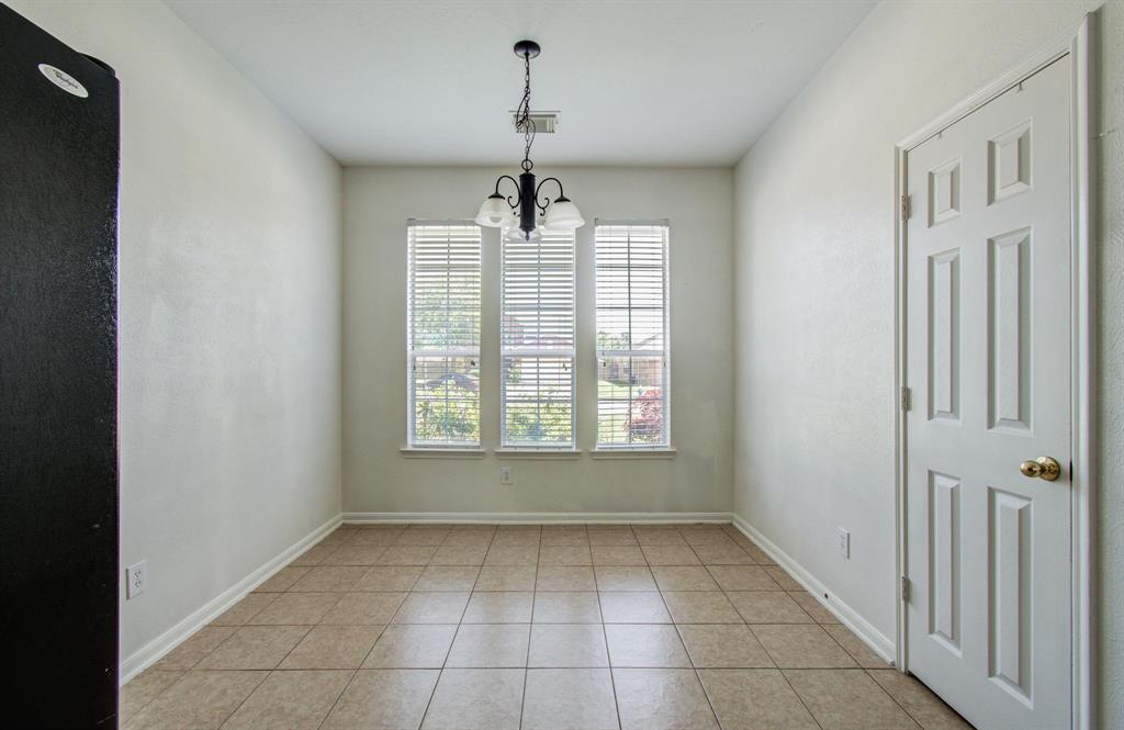 7547 Oakwood Canyon Drive, Cypress, Texas image 28
