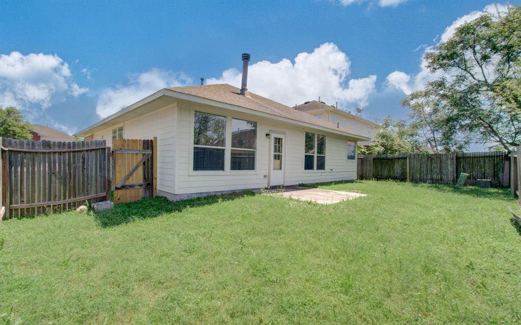 7547 Oakwood Canyon Drive, Cypress, Texas image 38