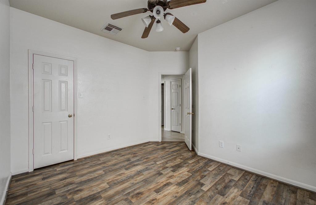 7547 Oakwood Canyon Drive, Cypress, Texas image 16