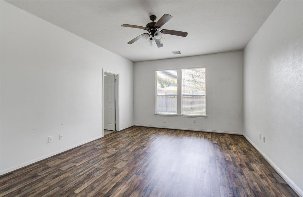 7547 Oakwood Canyon Drive, Cypress, Texas image 31