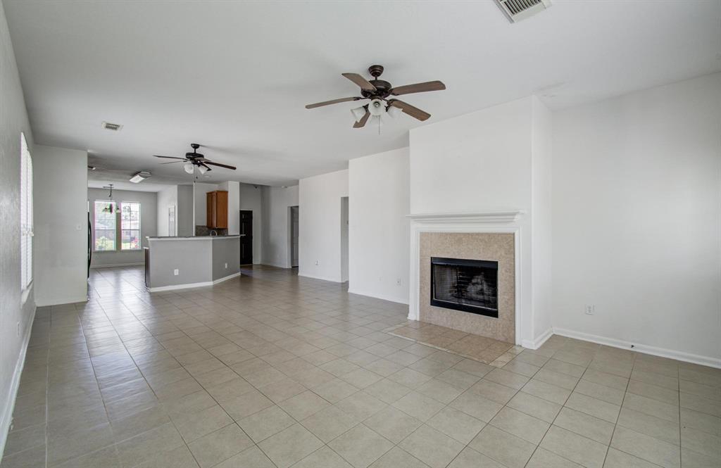 7547 Oakwood Canyon Drive, Cypress, Texas image 20