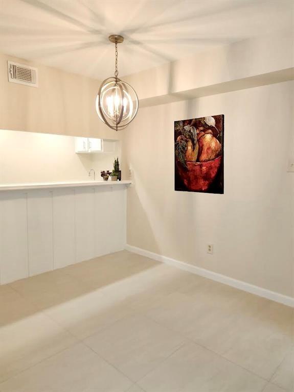 4641 Wild Indigo Street #449, Houston, Texas image 5