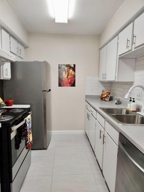 4641 Wild Indigo Street #449, Houston, Texas image 3