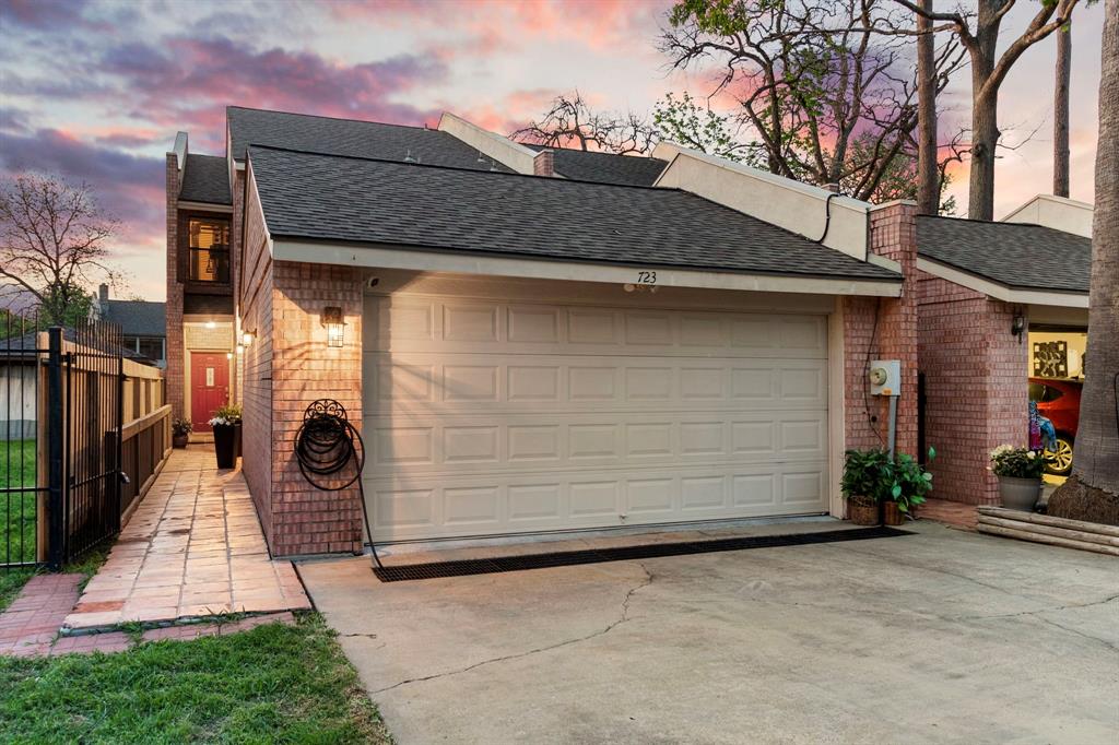723 Paradise Lane, Montgomery, Texas image 4