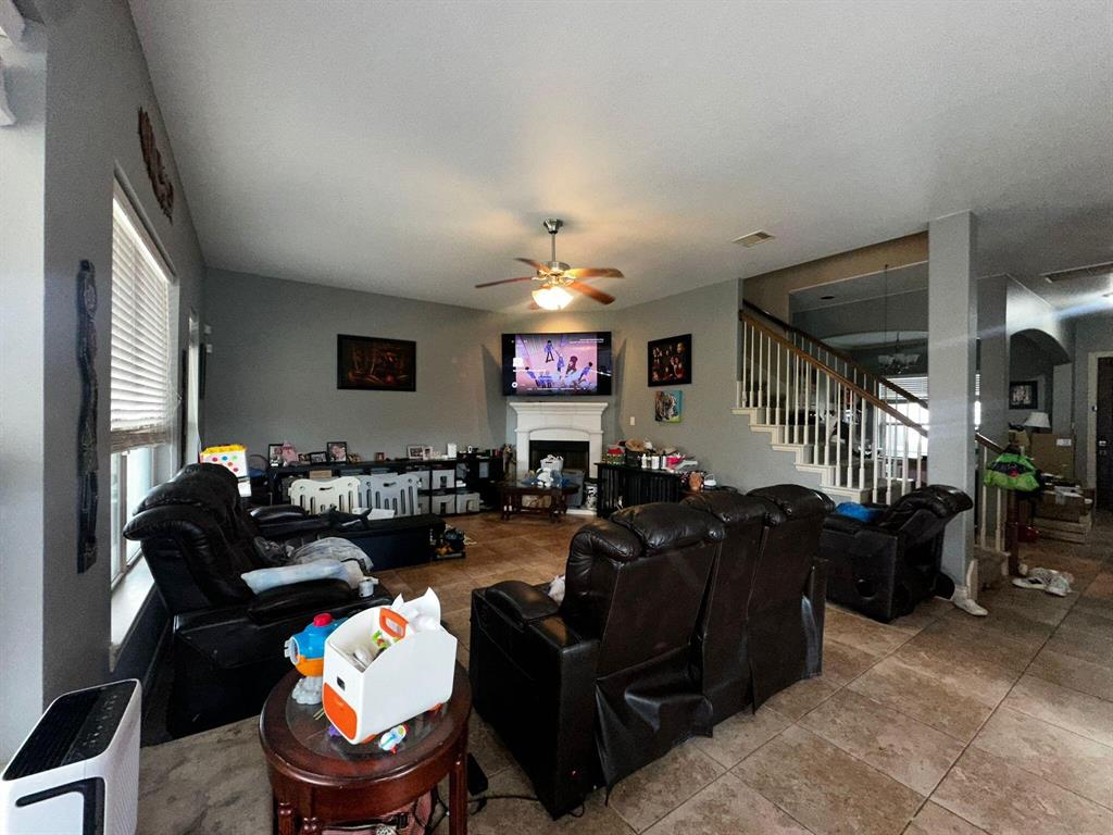 289 W Bend Drive, League City, Texas image 30