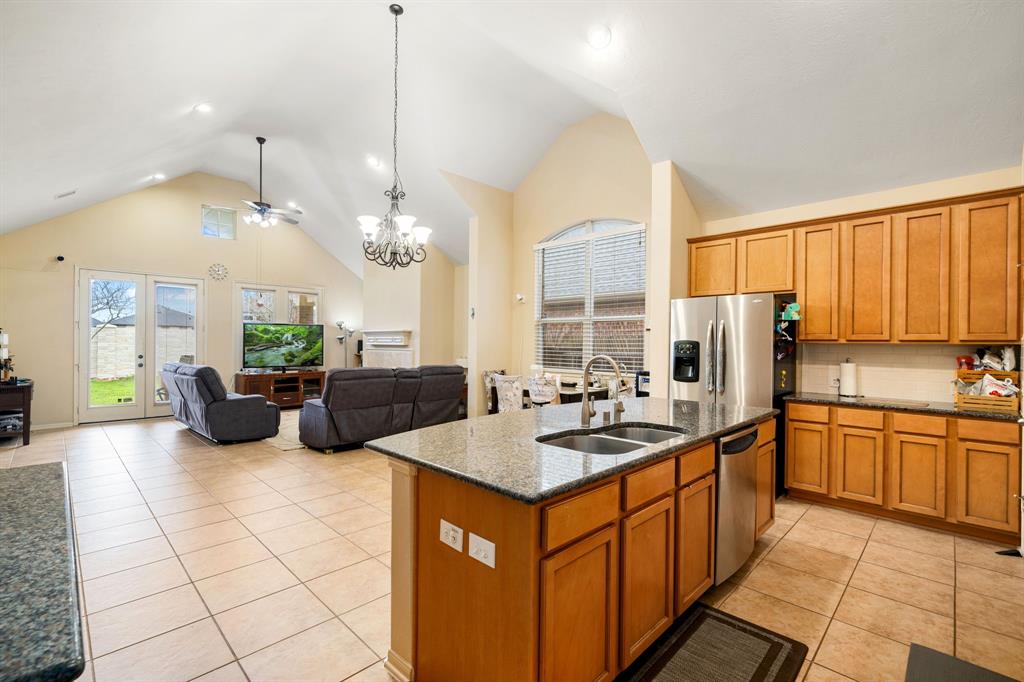 28523 Kinglet Pines Drive, Katy, Texas image 15