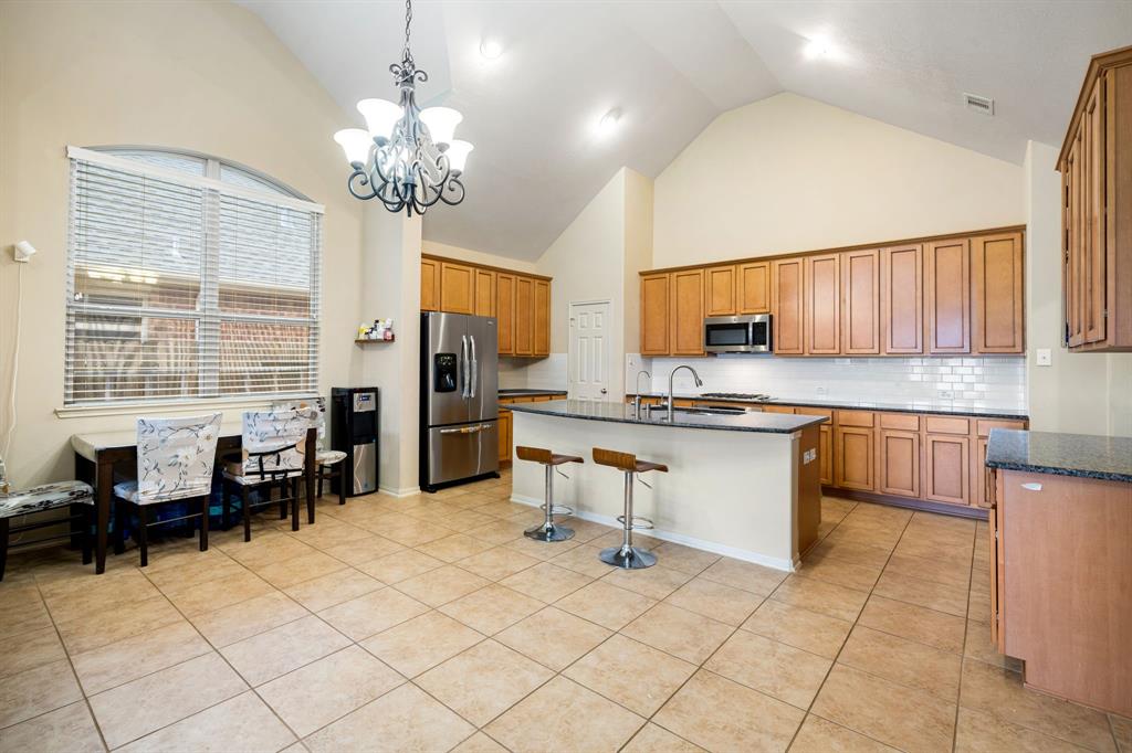 28523 Kinglet Pines Drive, Katy, Texas image 11