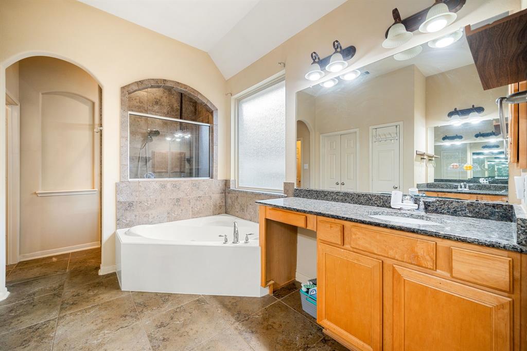 28523 Kinglet Pines Drive, Katy, Texas image 21