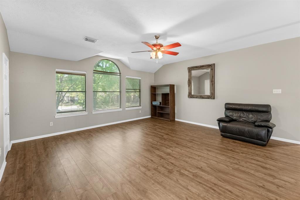 30631 Tealcrest Estates Drive, Spring, Texas image 24