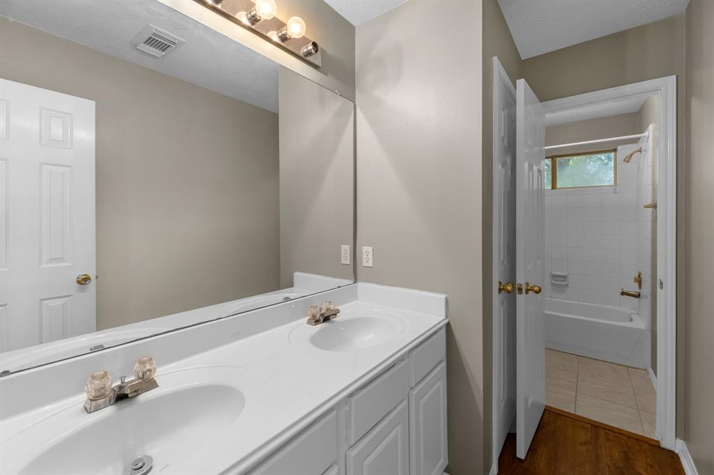 30631 Tealcrest Estates Drive, Spring, Texas image 22