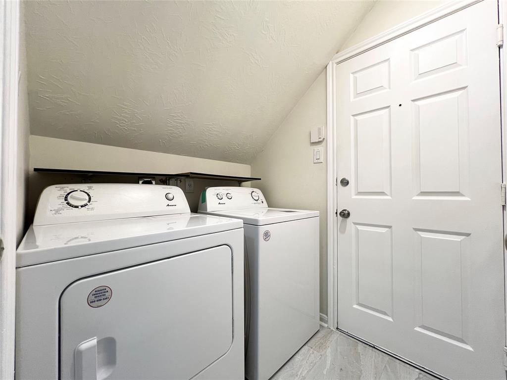 15838 Collinsville Drive, Tomball, Texas image 31