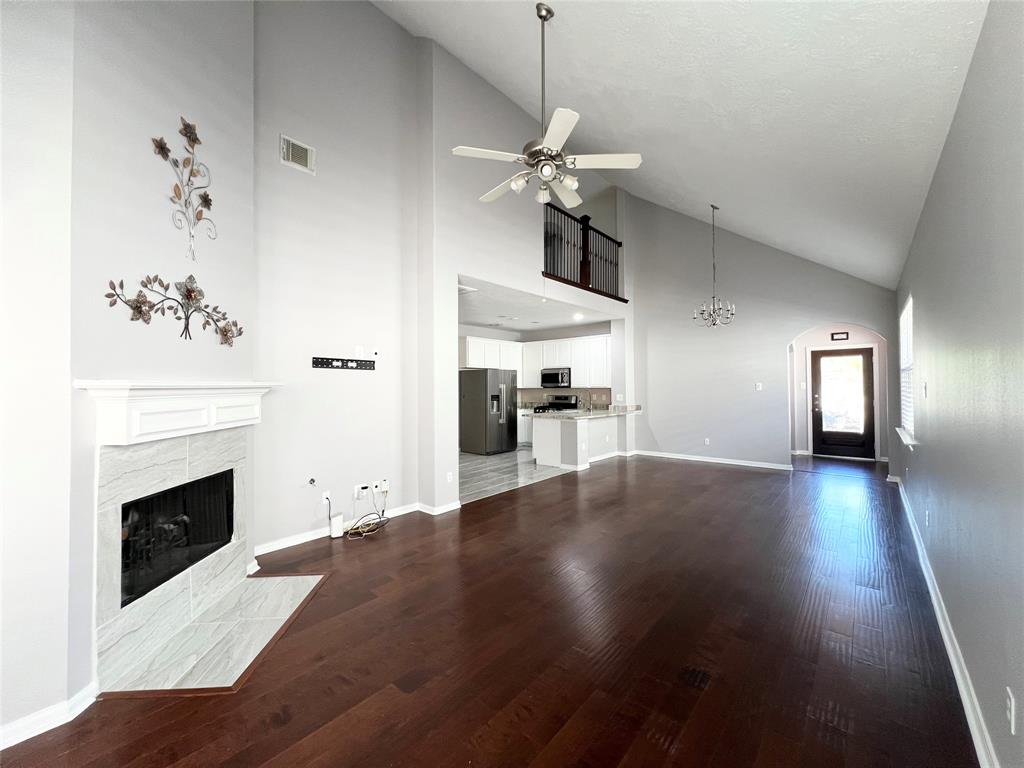15838 Collinsville Drive, Tomball, Texas image 4