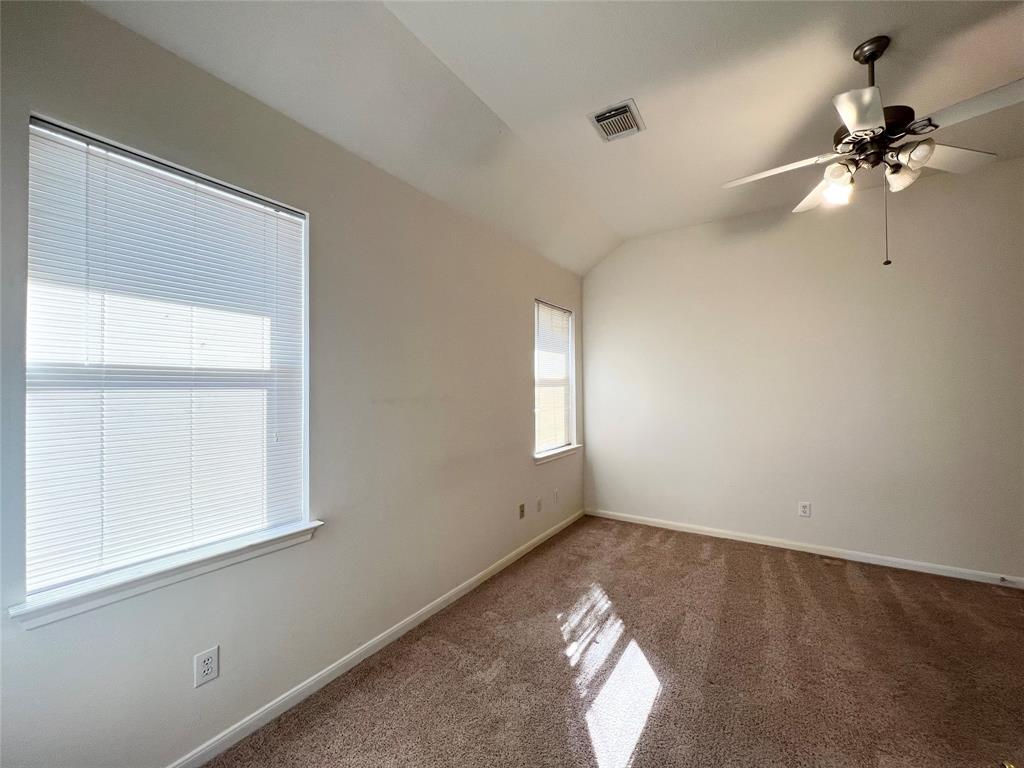 15838 Collinsville Drive, Tomball, Texas image 14