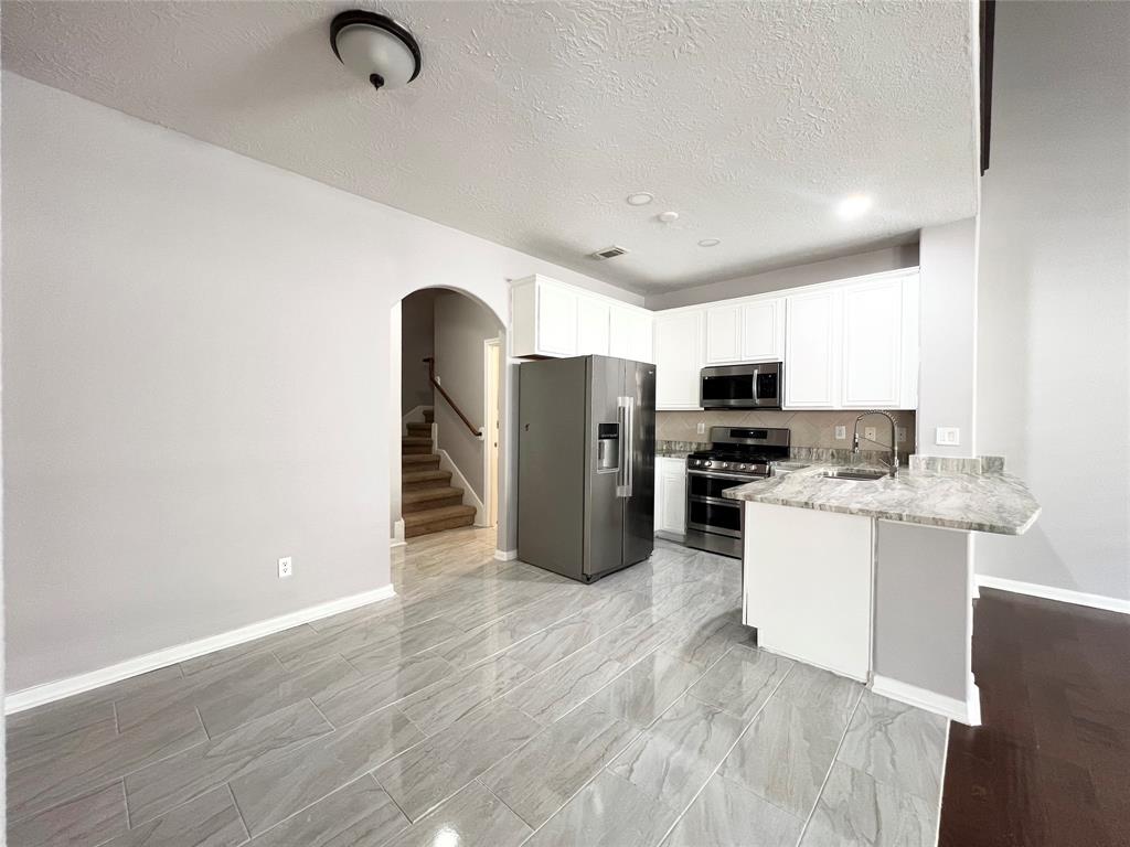 15838 Collinsville Drive, Tomball, Texas image 10