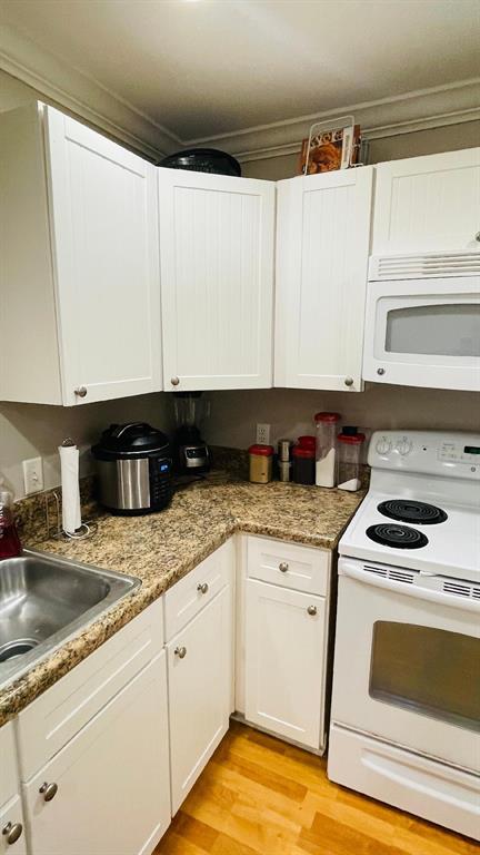 1725 Harvey Mitchell Parkway #1829, College Station, Texas image 7