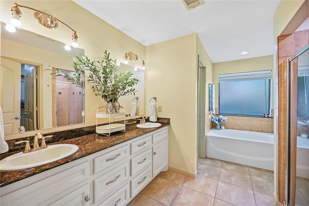 3226 Glen Forest Road, Montgomery, Texas image 13