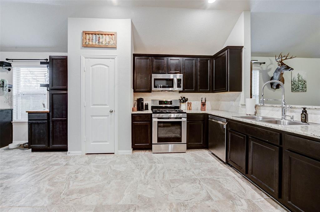 16715 Peralta Bay Circle, Crosby, Texas image 16