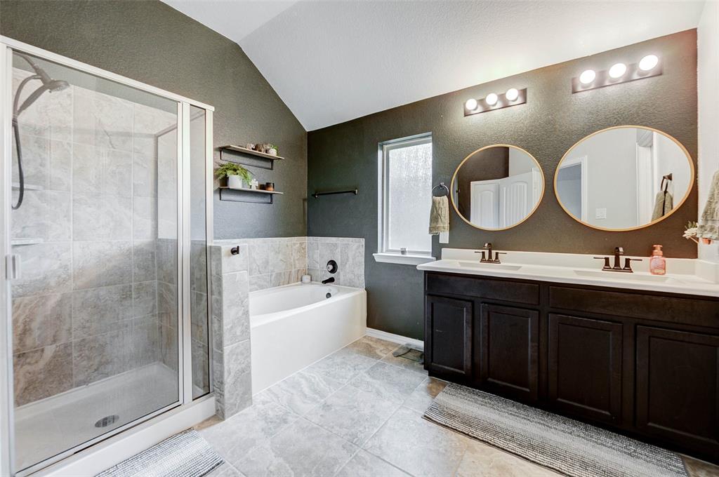 16715 Peralta Bay Circle, Crosby, Texas image 21