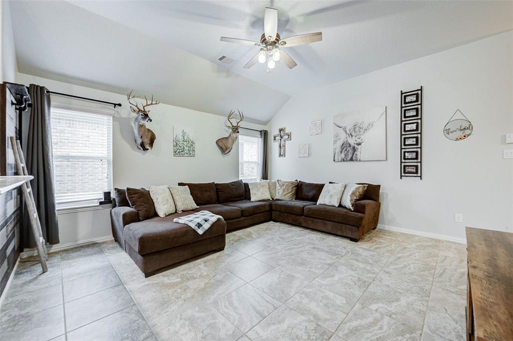 16715 Peralta Bay Circle, Crosby, Texas image 7