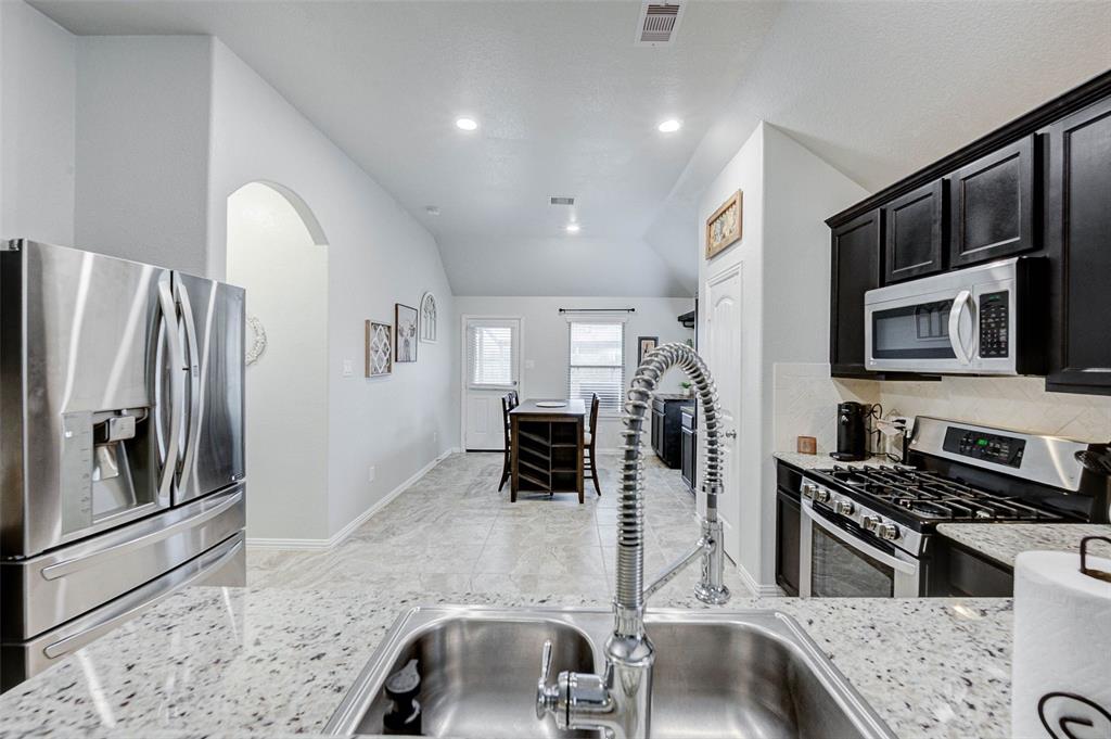 16715 Peralta Bay Circle, Crosby, Texas image 12