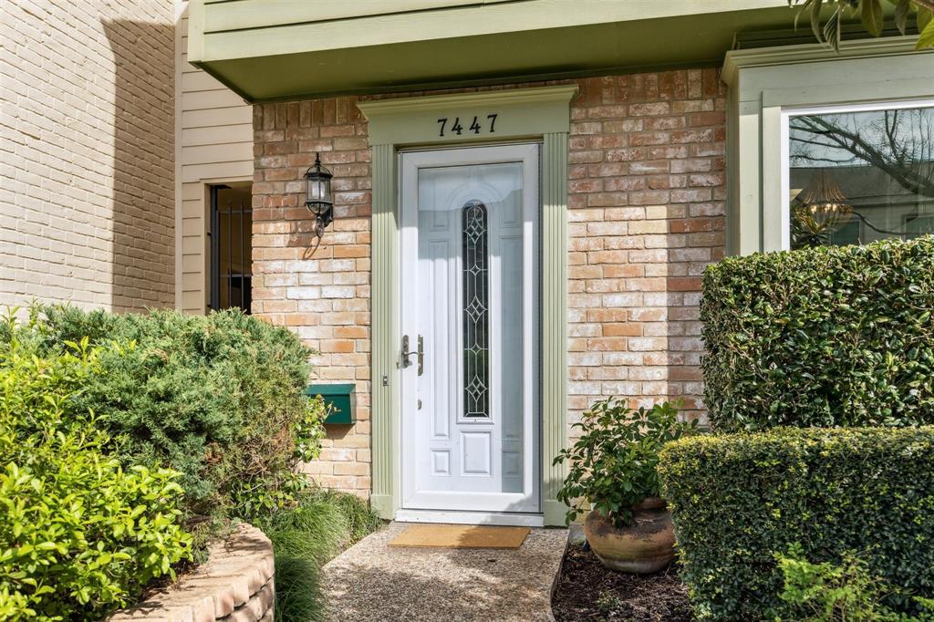 7447 Brompton Street, Houston, Texas image 2