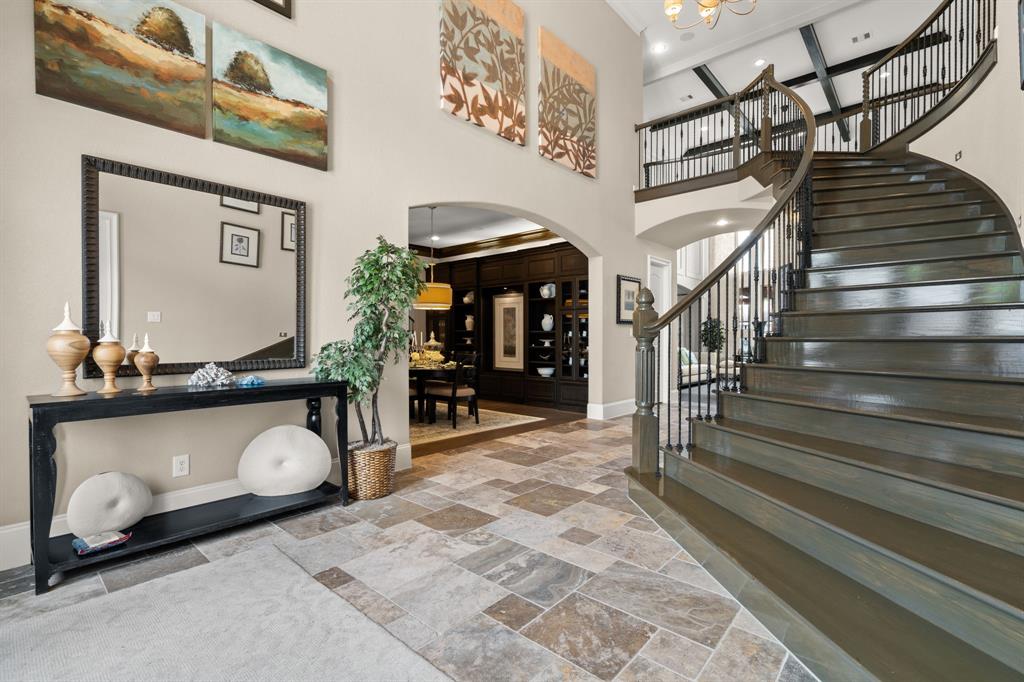 5023 Vista Blue Lane