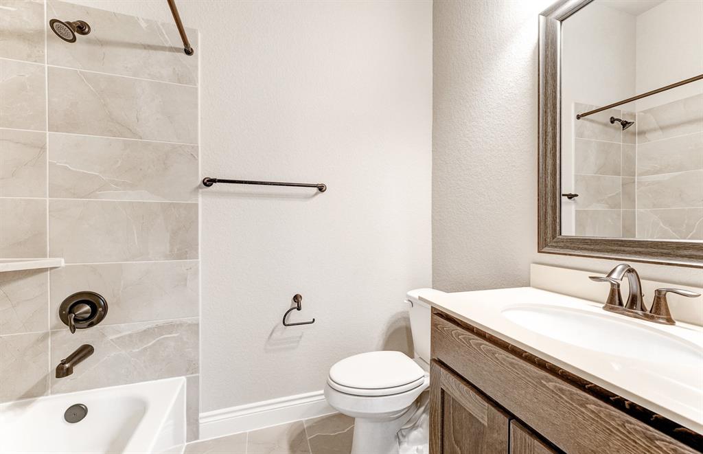 10714 Flamingo Feather Court, Cypress, Texas image 31