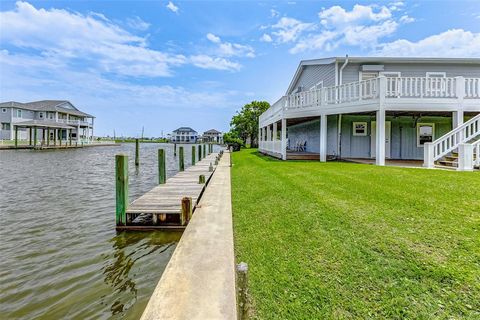 A home in Crystal Beach