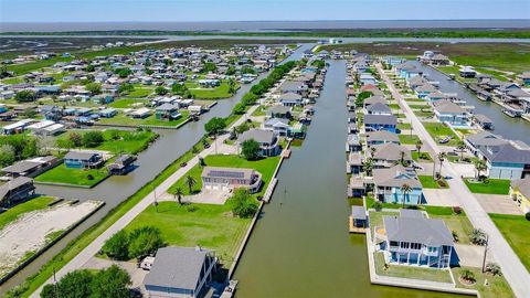 A home in Crystal Beach