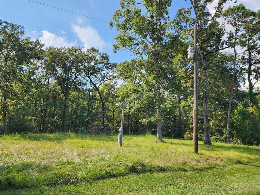 120 Paris Circle, Point Blank, Texas image 1