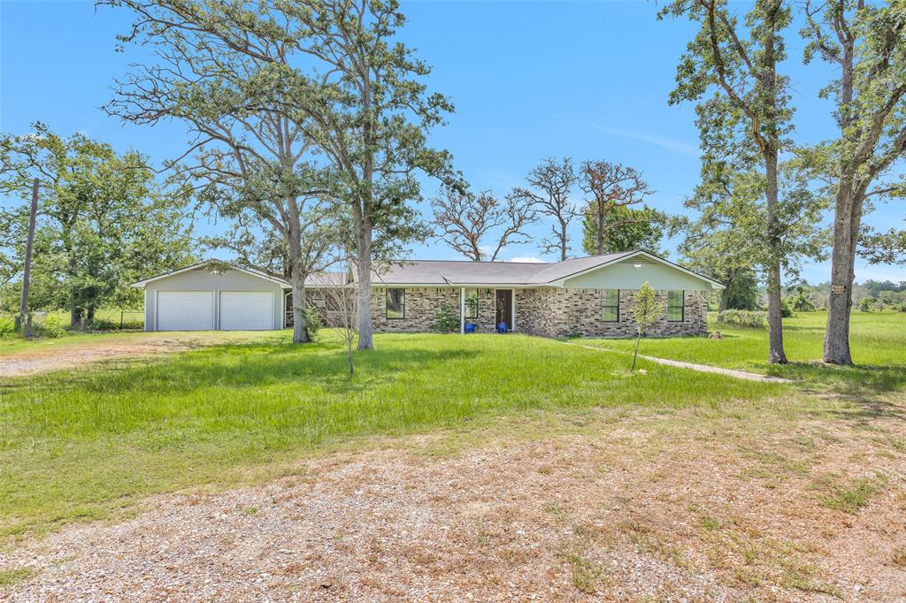 21356 N Tx-90, Bedias, Texas image 5