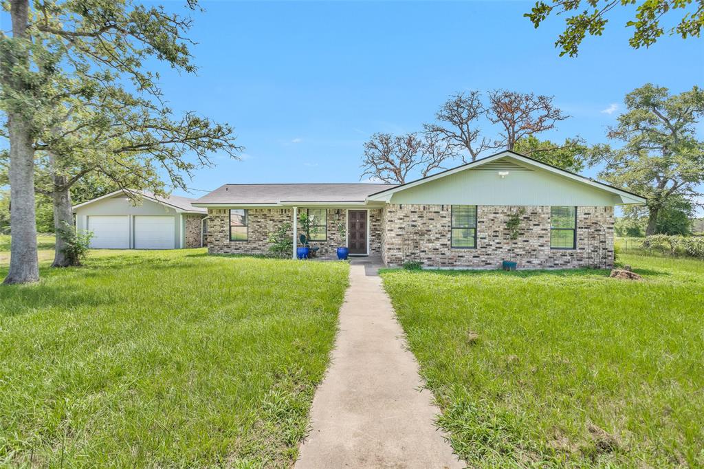 21356 N Tx-90, Bedias, Texas image 7