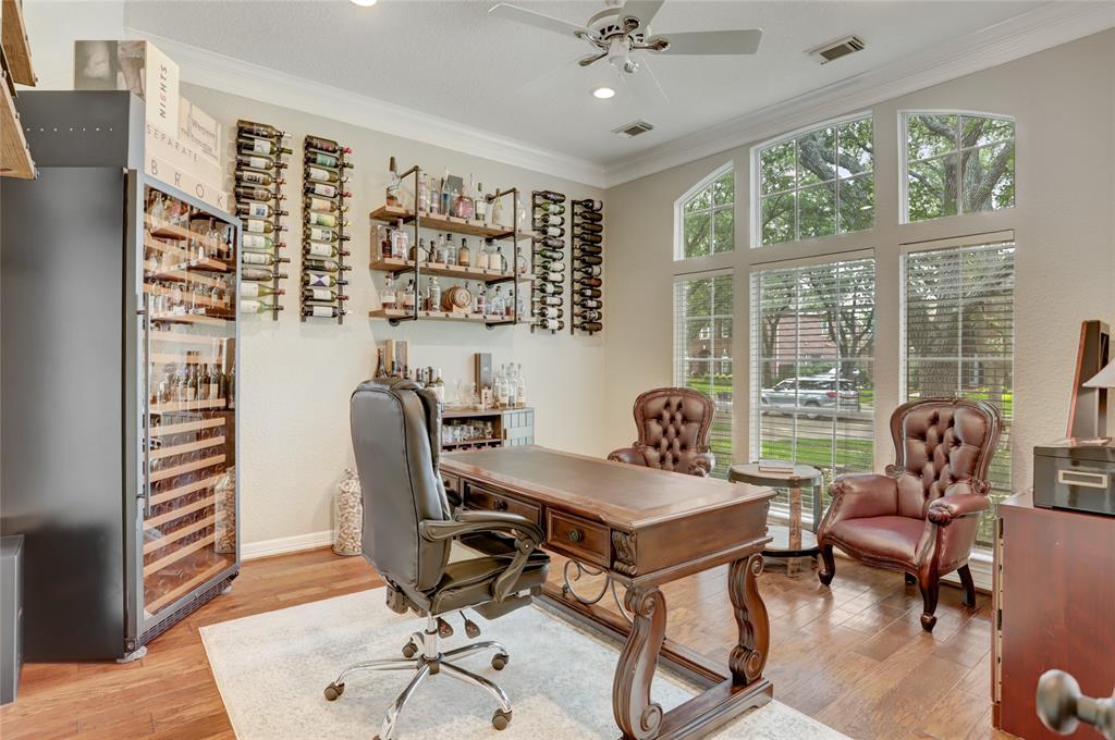 3807 Snead Court