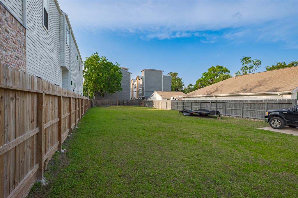 609 W 27th Street, Houston, Texas image 1