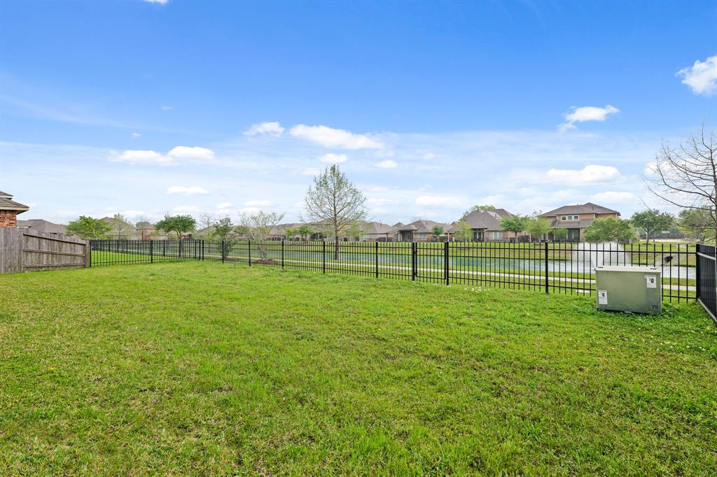 2603 Sunshade Court, Pearland, Texas image 39