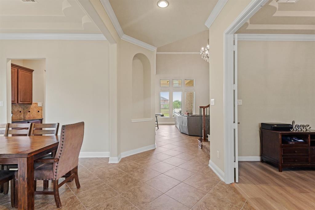 2603 Sunshade Court, Pearland, Texas image 3