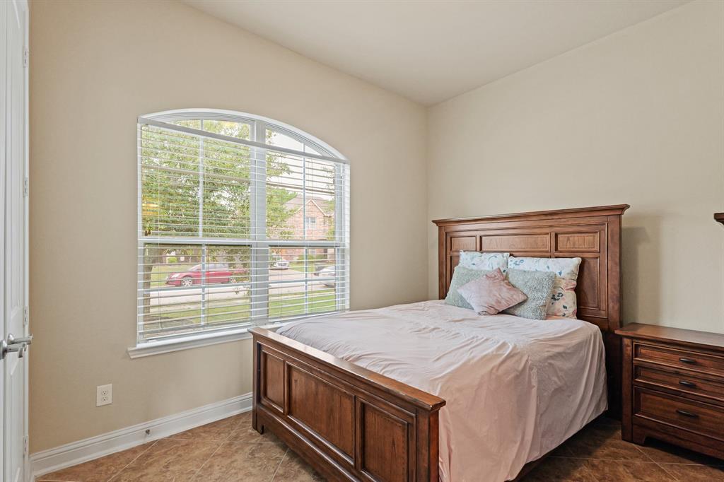 2603 Sunshade Court, Pearland, Texas image 5