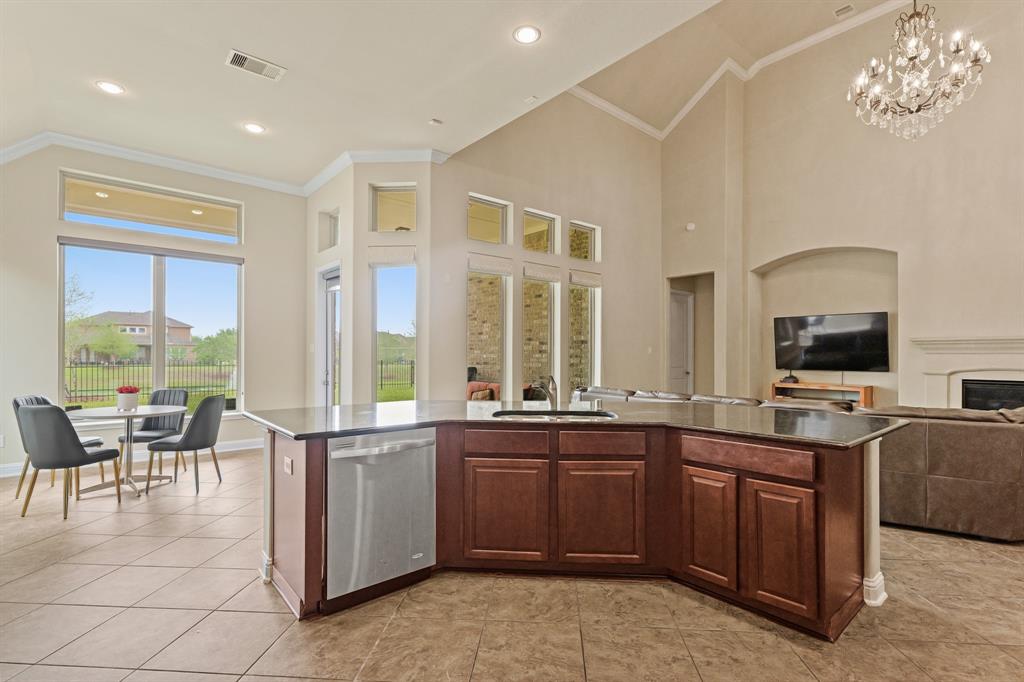 2603 Sunshade Court, Pearland, Texas image 15
