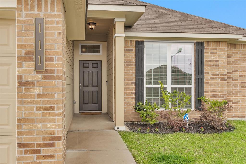 111 Rudder Way, Huntsville, Texas image 2