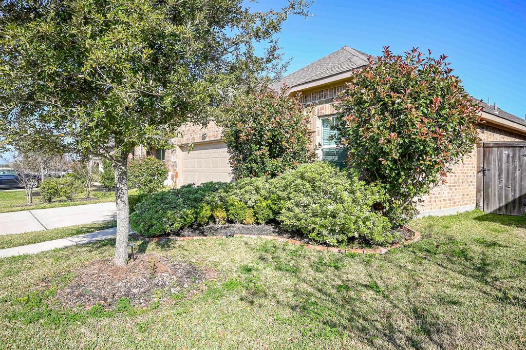 11210 Victoria Hollow Trace
