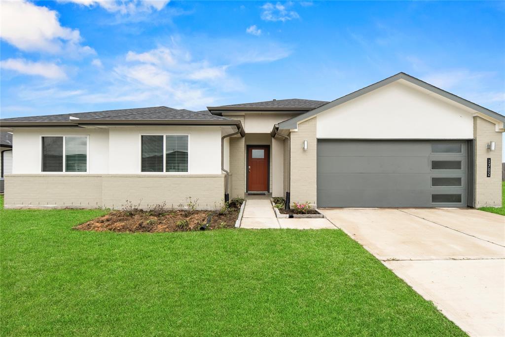 1702 Windway Court, Richmond, Texas image 2