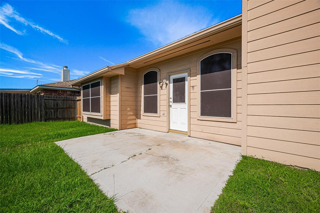 19827 Sternwood Manor Drive, Spring, Texas image 47