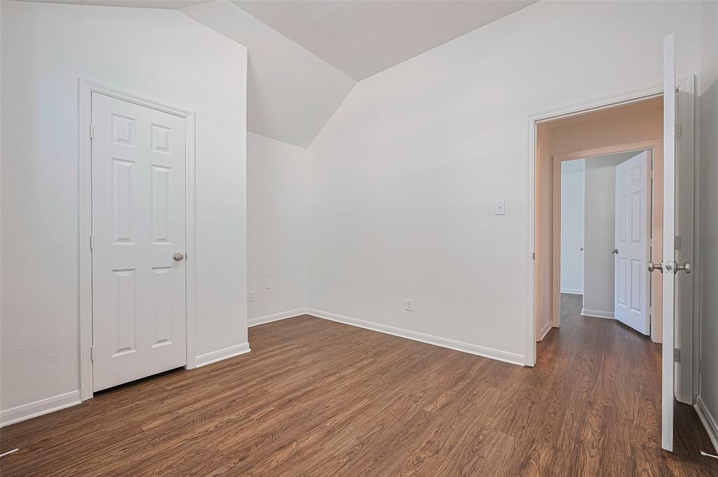 19827 Sternwood Manor Drive, Spring, Texas image 33