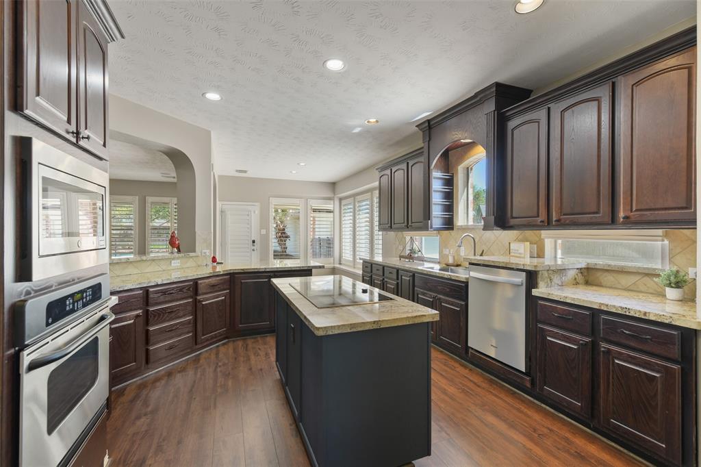 17310 Calico Peak Way, Cypress, Texas image 12