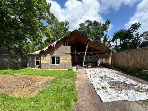 Photo of 9318 Sherbourne Street, Houston, TX 77016 (MLS # 33023166)