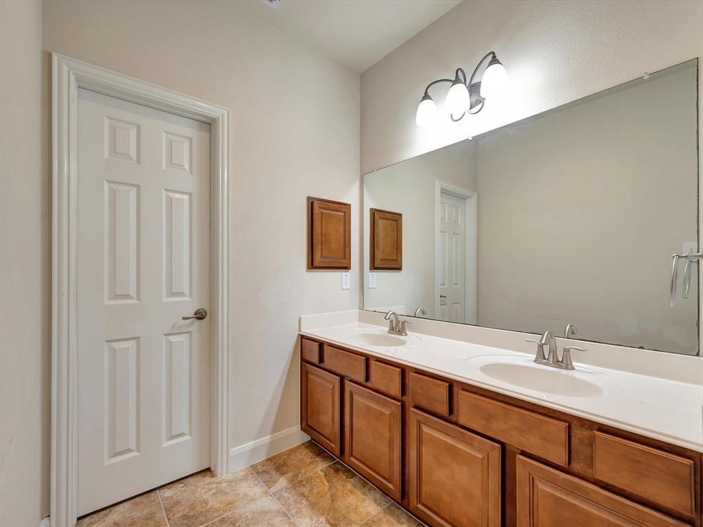 4212 Parkview Terrace Lane, Dickinson, Texas image 28