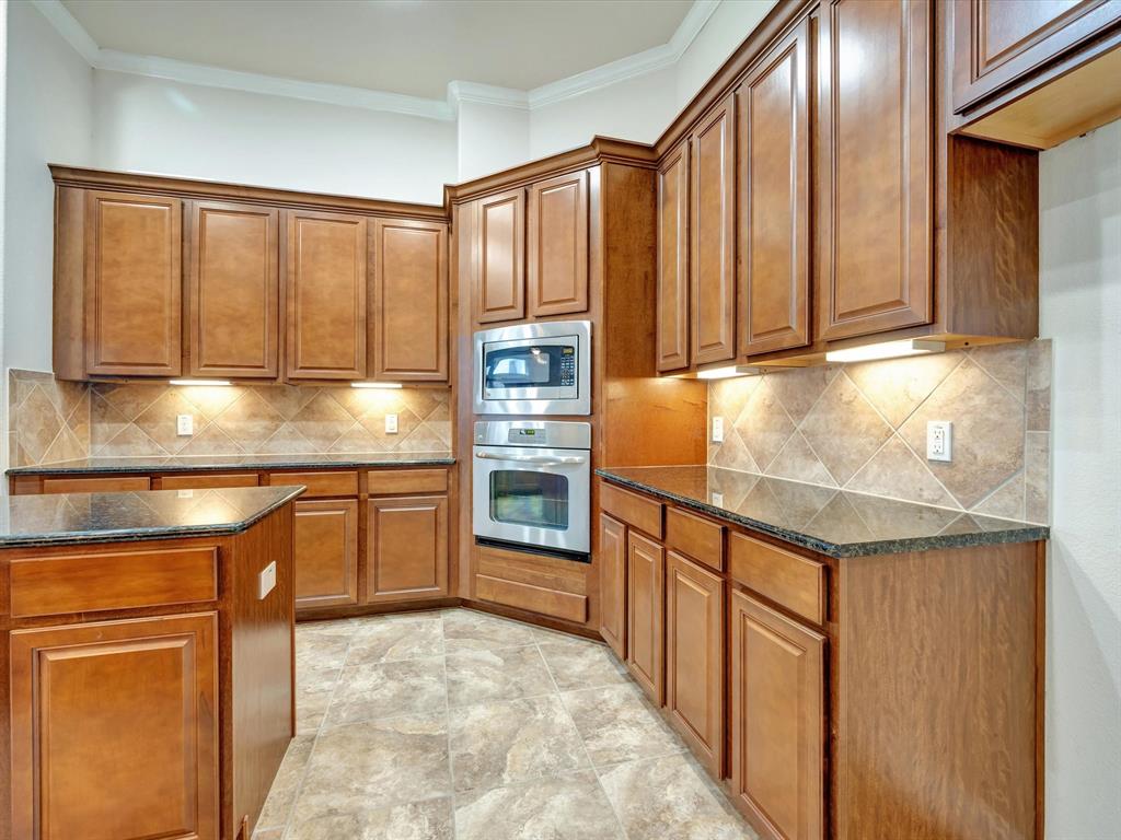 4212 Parkview Terrace Lane, Dickinson, Texas image 18