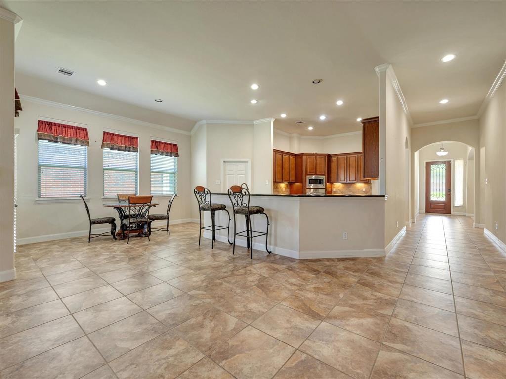 4212 Parkview Terrace Lane, Dickinson, Texas image 7