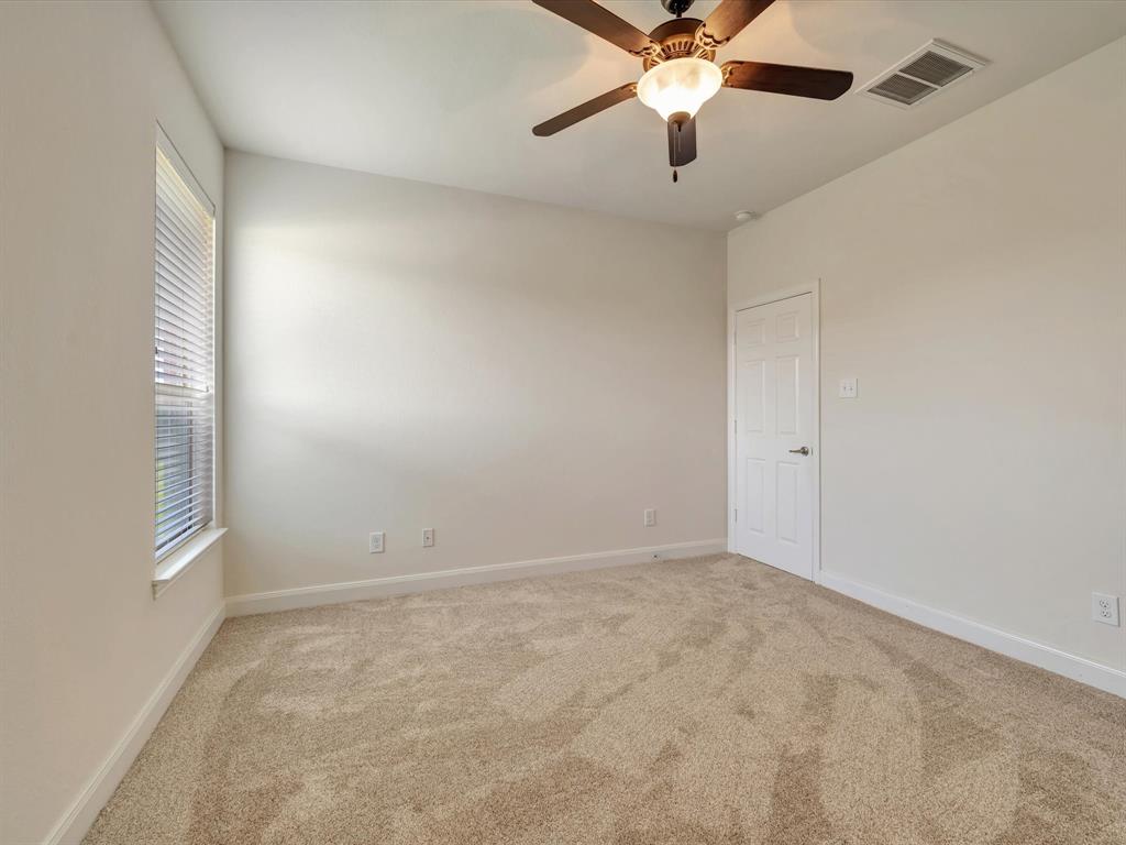 4212 Parkview Terrace Lane, Dickinson, Texas image 32